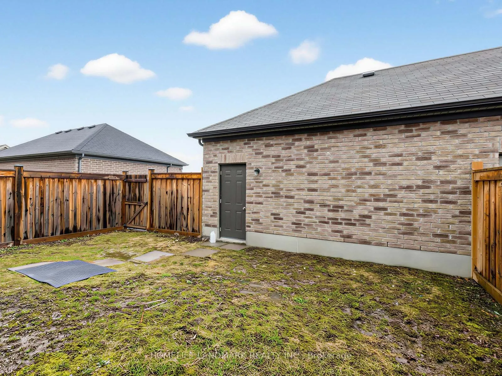Photo 31 of 25 Gordon Landon Drive, Markham, Cornell — HOMEH