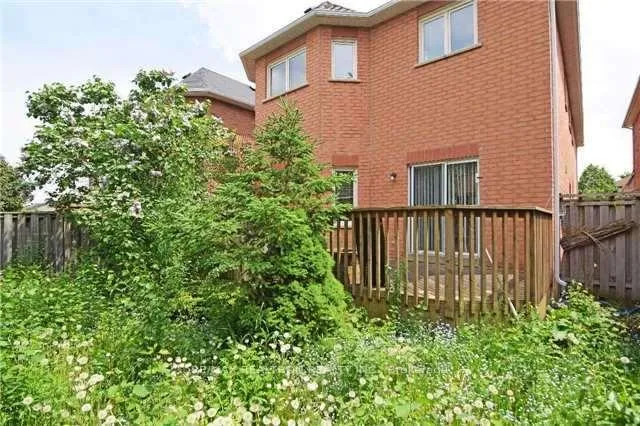 Photo 15 of 22 Desert View Crescent, Richmond Hill, Westbrook — HOMEH