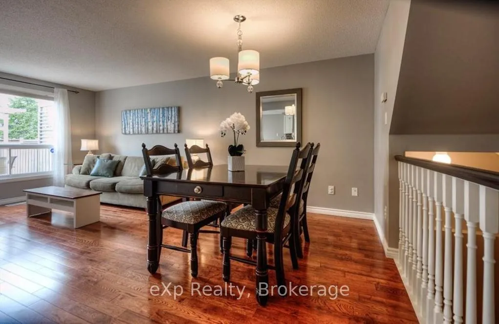 Photo 7 of 543 Chesapeake Crescent, Waterloo — HOMEH