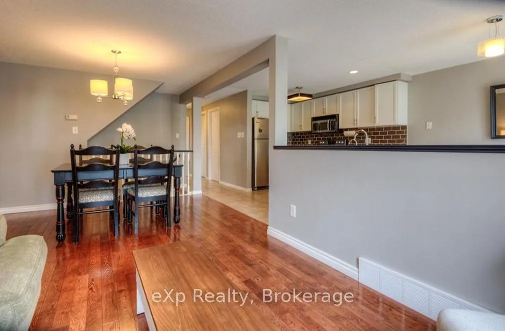 Photo 12 of 543 Chesapeake Crescent, Waterloo — HOMEH