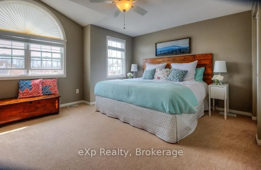Photo 13 of 543 Chesapeake Crescent, Waterloo — HOMEH