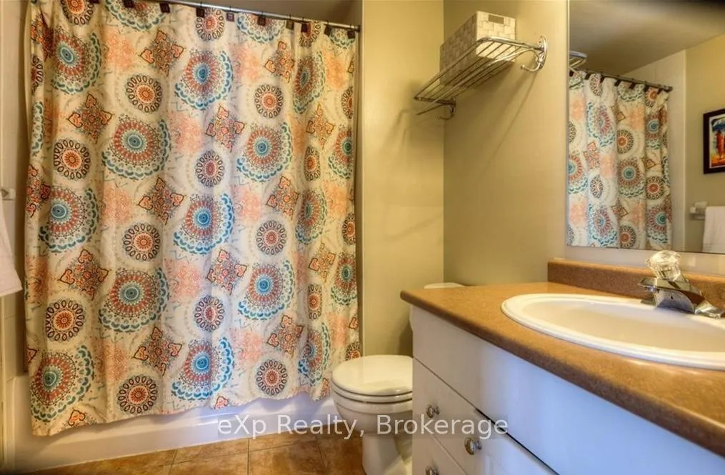 Photo 18 of 543 Chesapeake Crescent, Waterloo — HOMEH