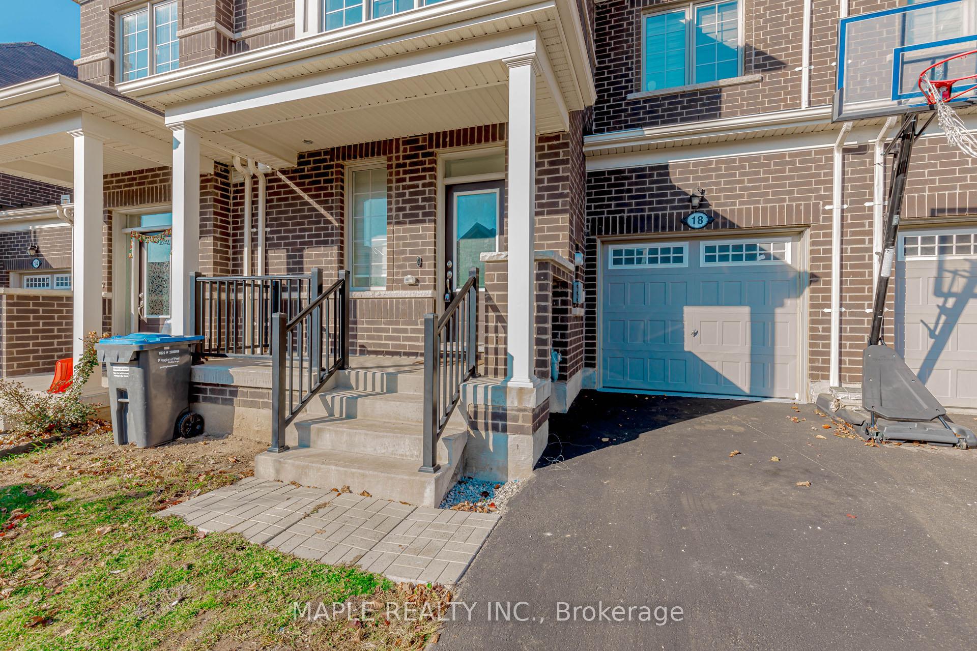 Photo 2 of 18 Boothill Drive, Brampton, Northwest Brampton — HOMEH