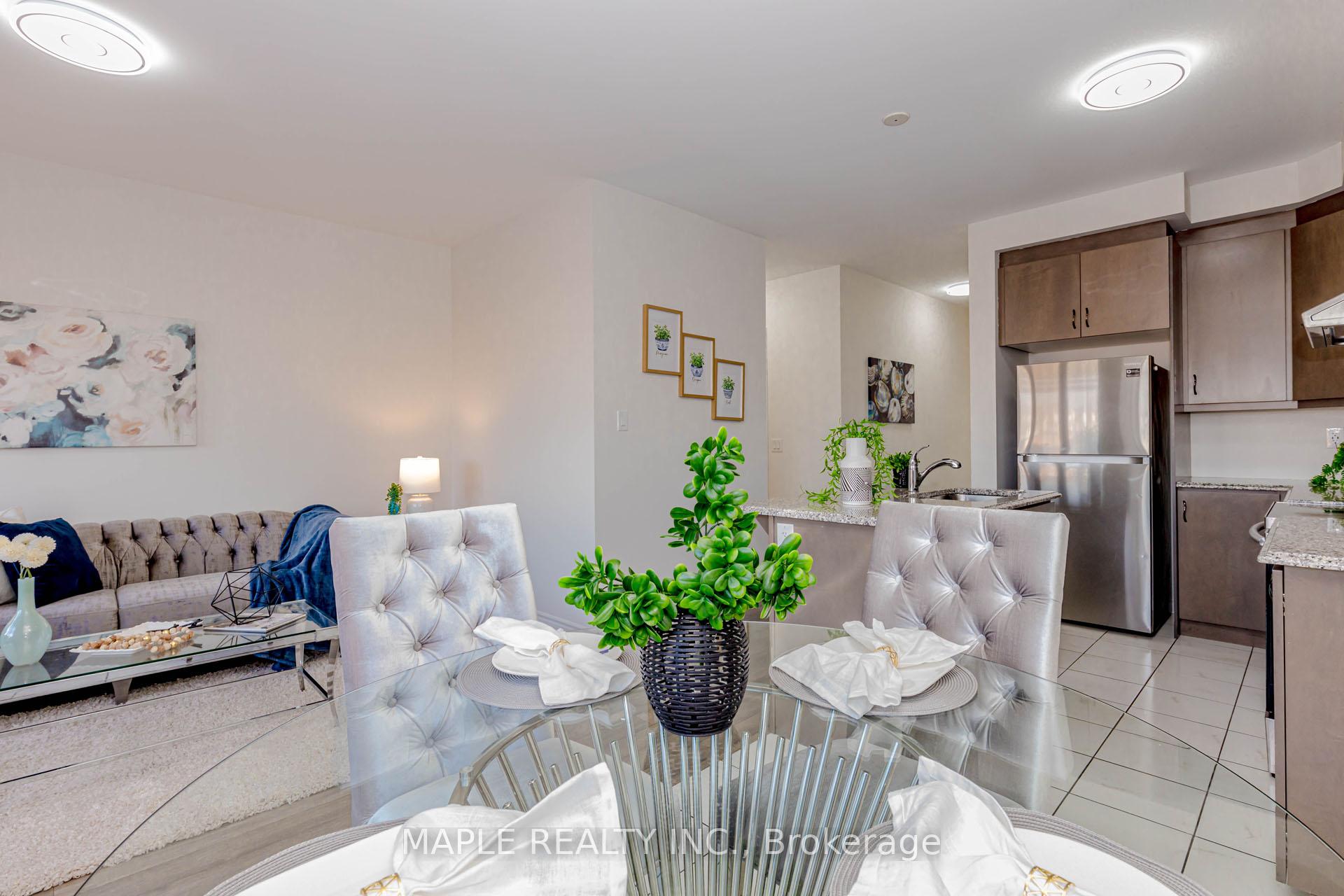 Photo 13 of 18 Boothill Drive, Brampton, Northwest Brampton — HOMEH