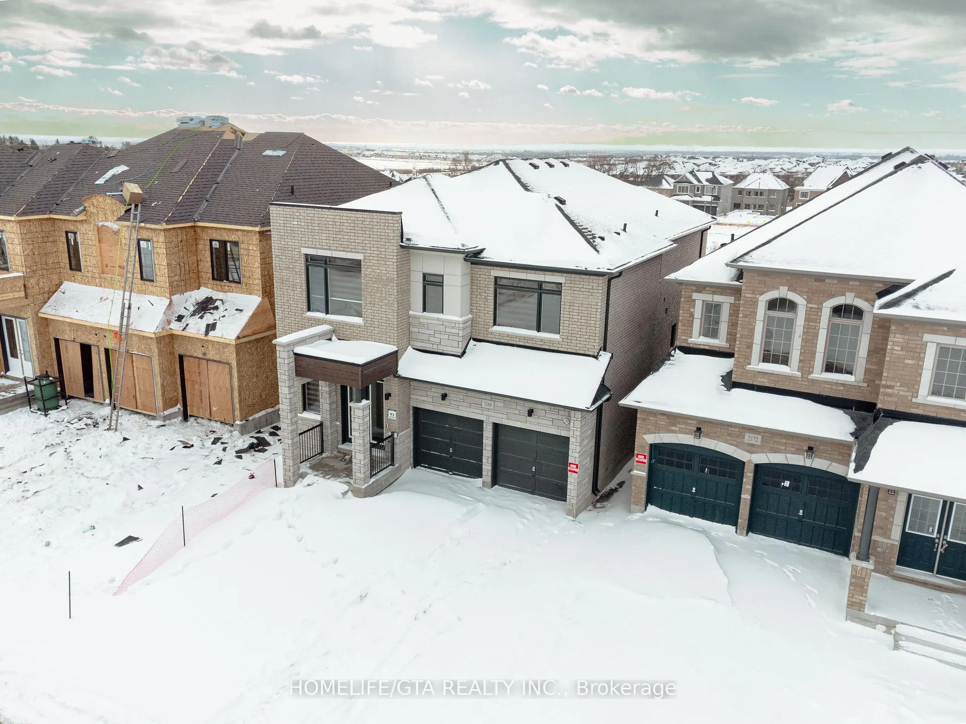 Photo 2 of 2168 Cayenne Street, Oshawa, Kedron — HOMEH