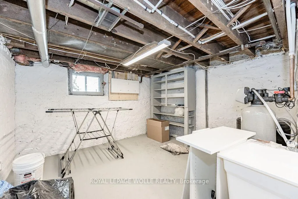 Photo 40 of 69 Ahrens Street W, Kitchener — HOMEH