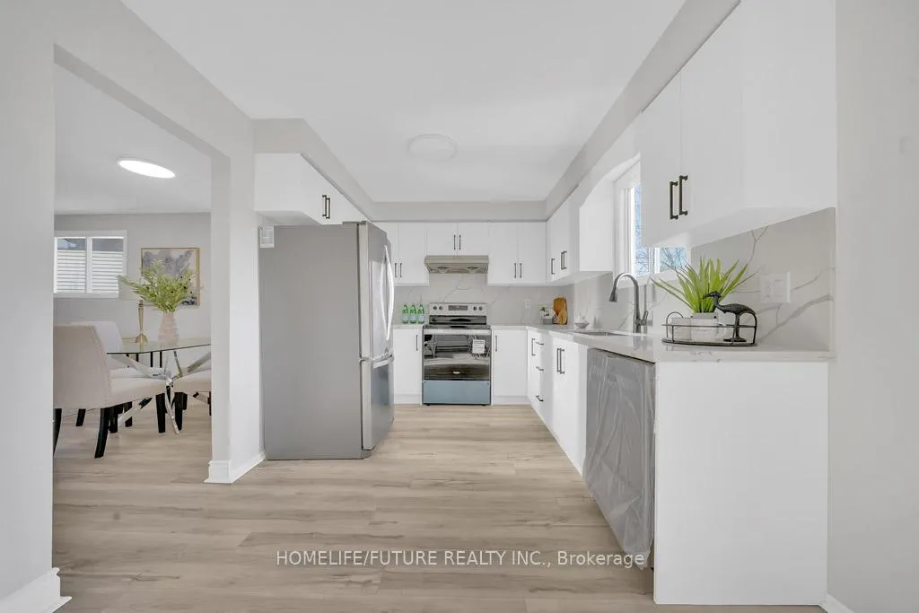 Photo 12 of Unit Upper, 581 Pondtail Court, Oshawa, Pinecrest — HOMEH