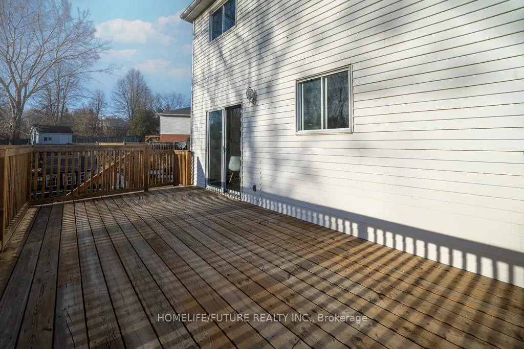 Photo 29 of Unit Upper, 581 Pondtail Court, Oshawa, Pinecrest — HOMEH