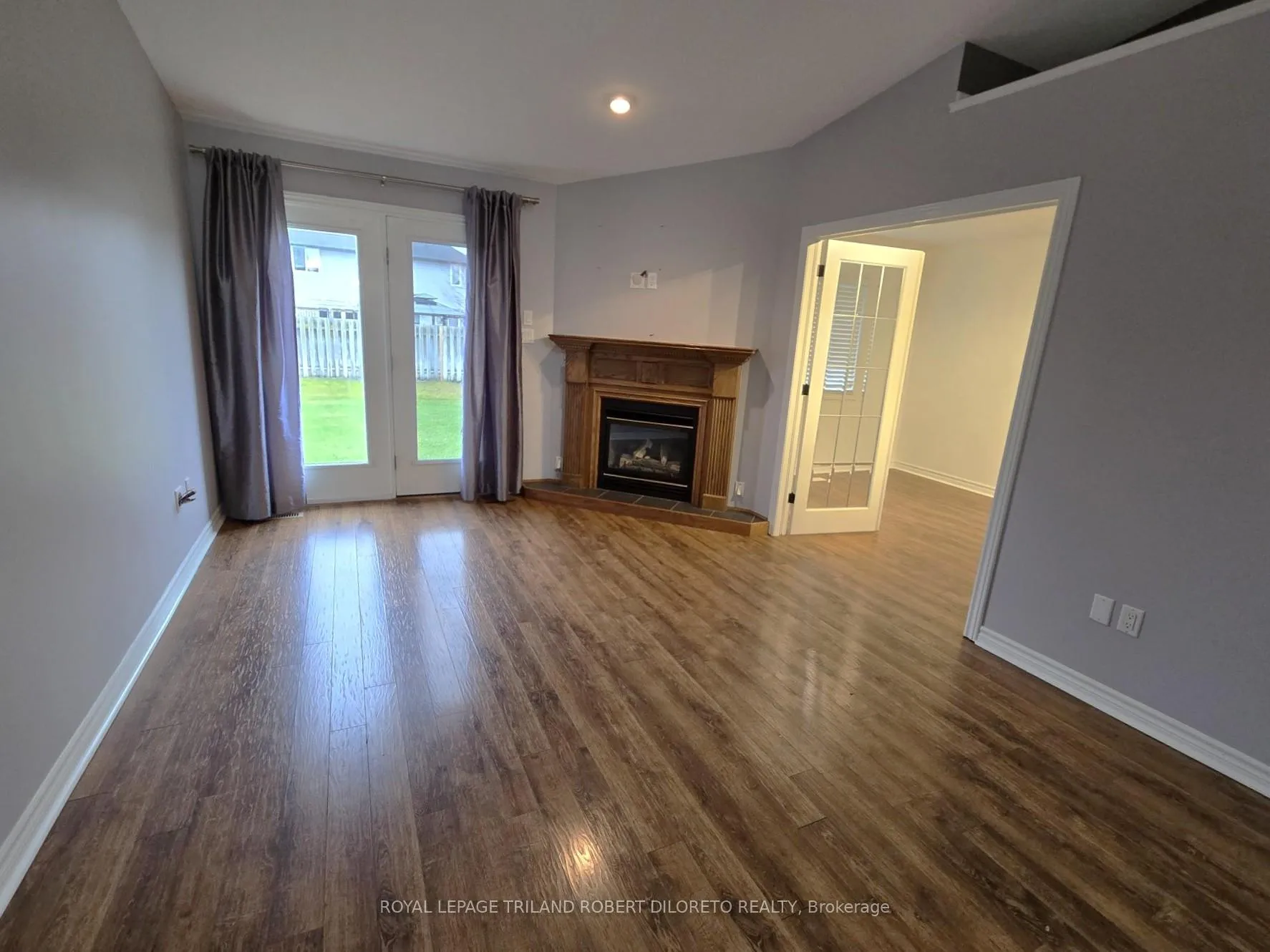Photo 10 of Unit 5, 5 Foxhollow Drive, Thames Centre, Dorchester — HOMEH