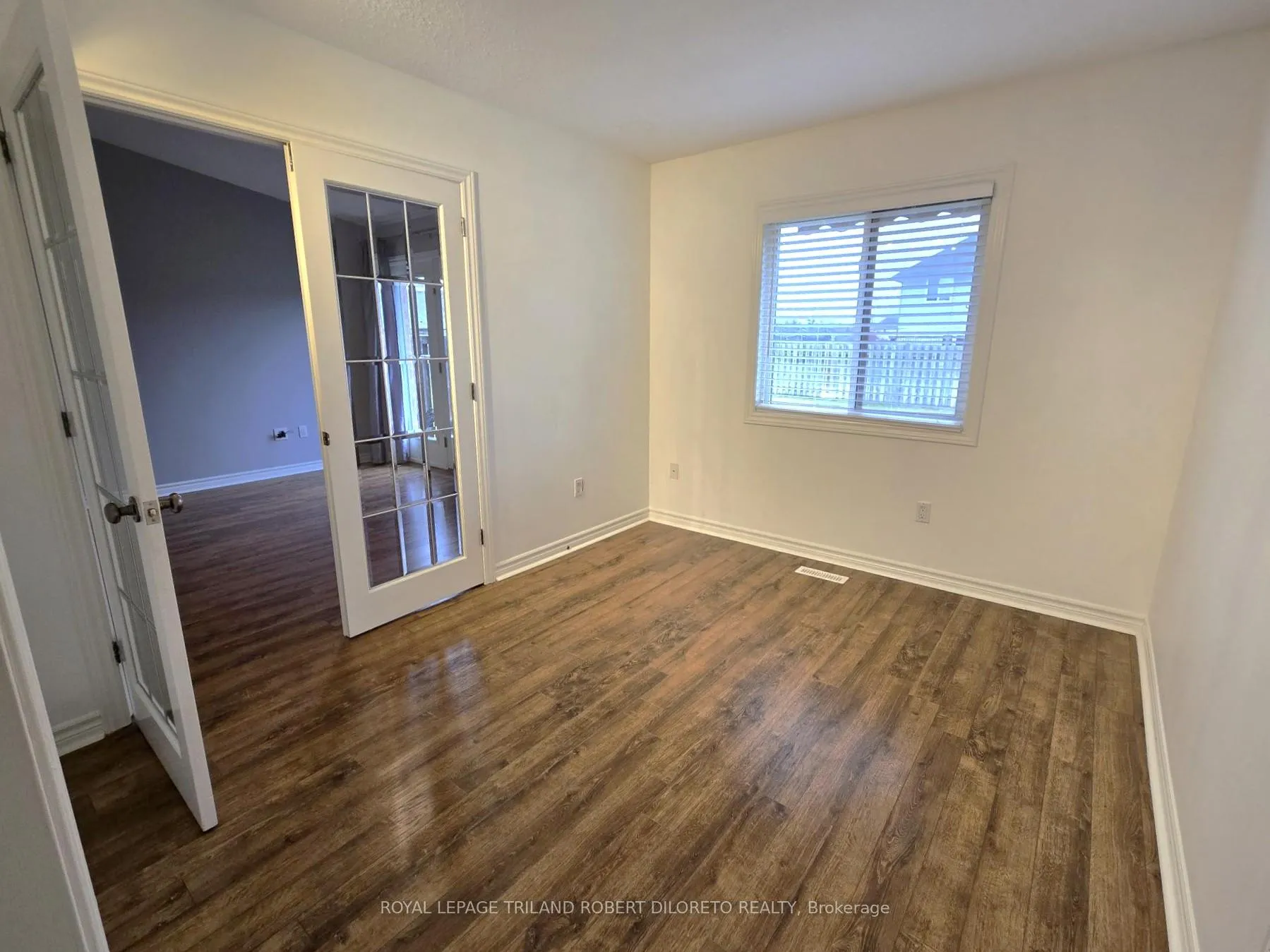 Photo 11 of Unit 5, 5 Foxhollow Drive, Thames Centre, Dorchester — HOMEH
