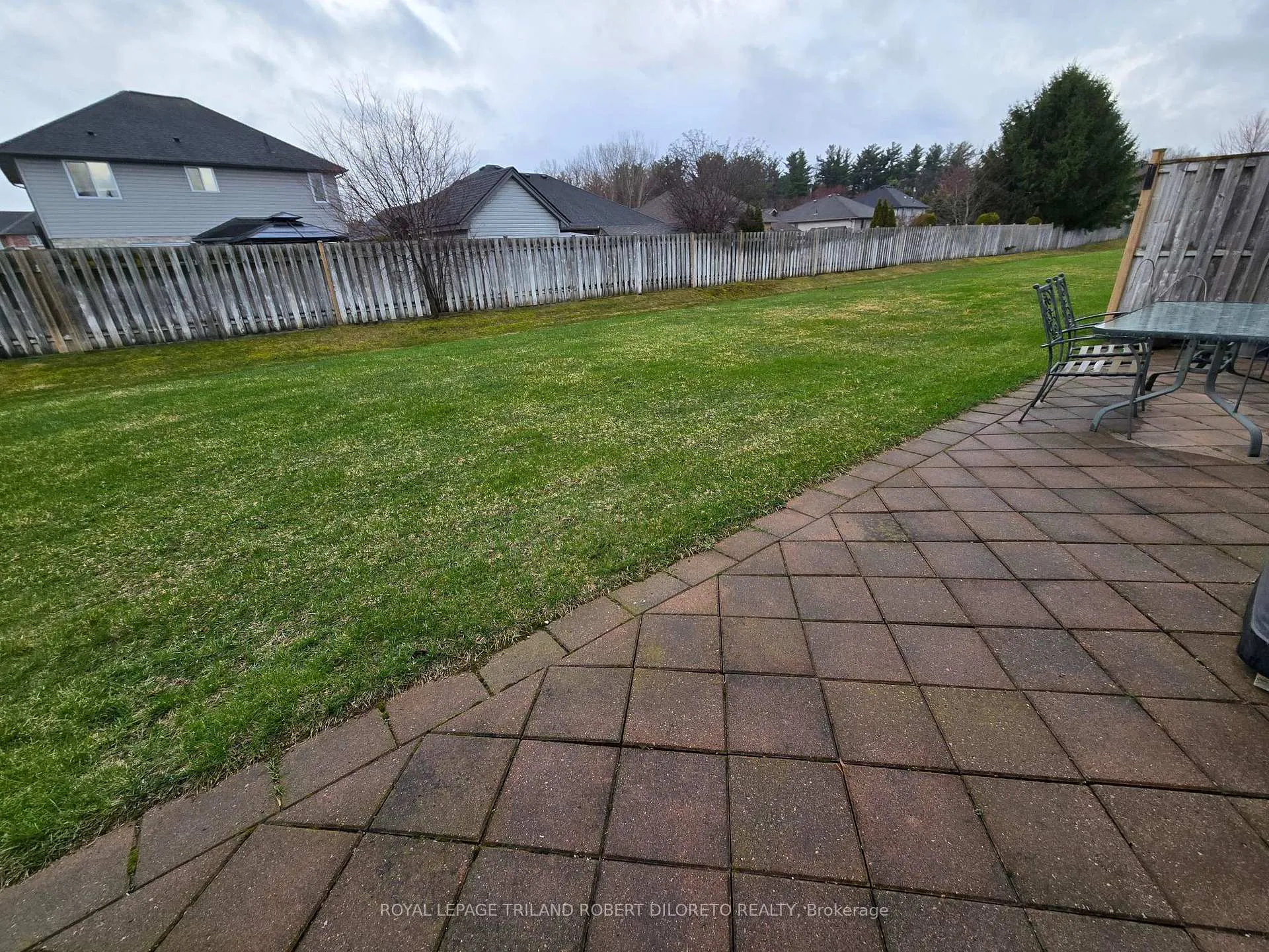 Photo 32 of Unit 5, 5 Foxhollow Drive, Thames Centre, Dorchester — HOMEH