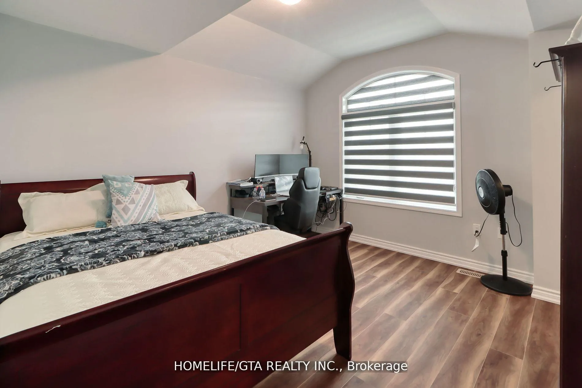 Photo 15 of 498 Blair Creek Drive, Kitchener, Doon South — HOMEH