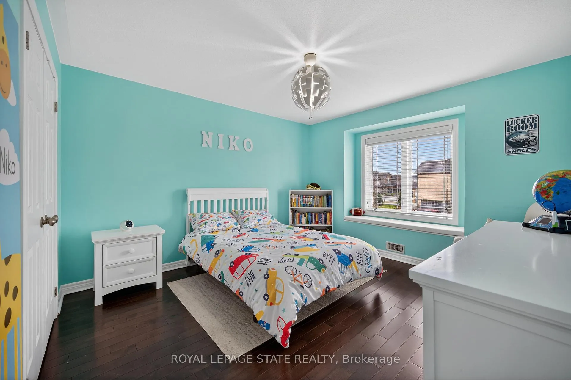 Photo 30 of 300 Pinehill Drive, Hamilton, Stoney Creek — HOMEH