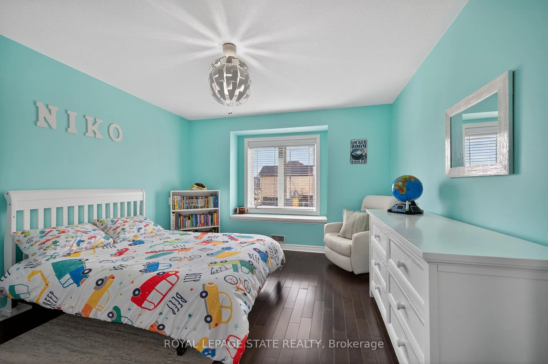 Photo 31 of 300 Pinehill Drive, Hamilton, Stoney Creek — HOMEH