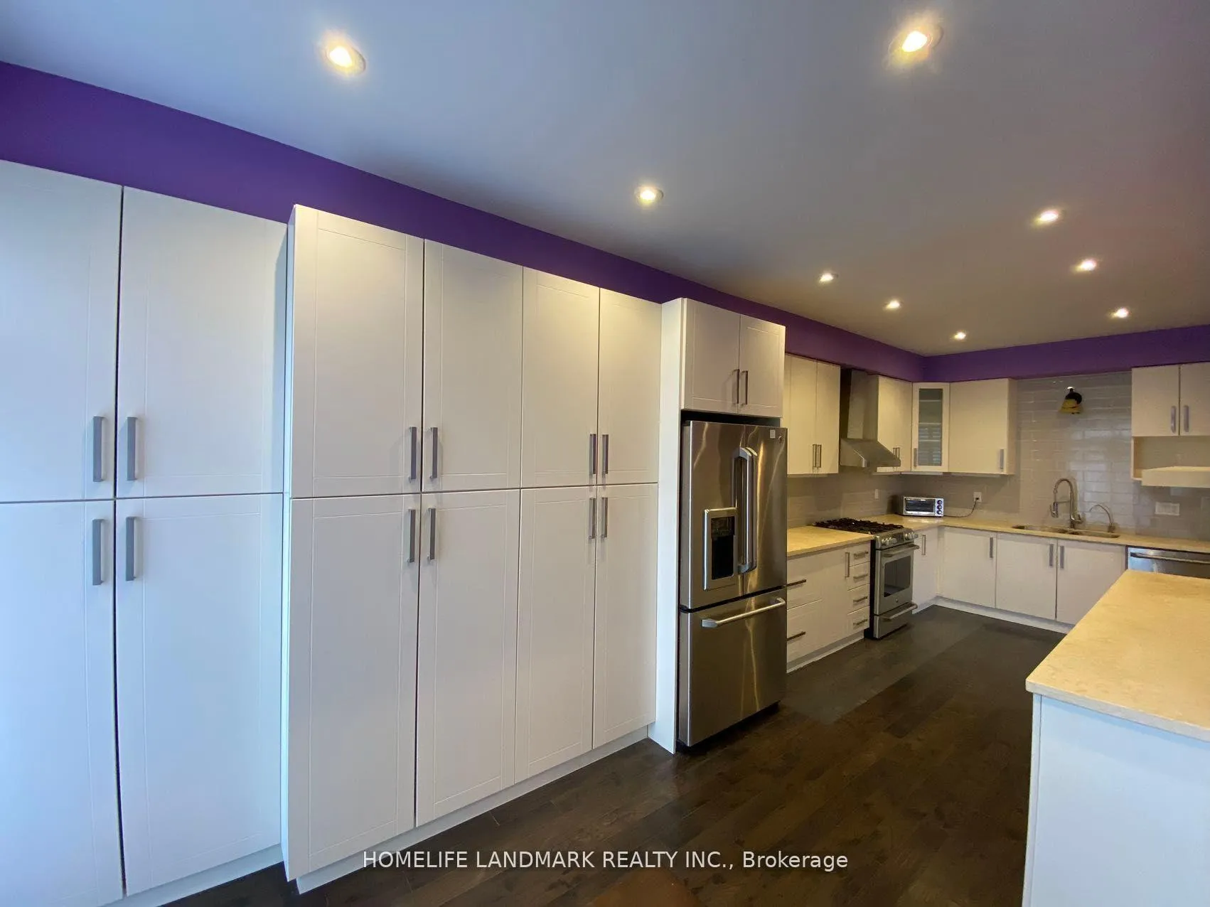 Photo 6 of 89 Peninsula Crescent, Richmond Hill, Rouge Woods — HOMEH