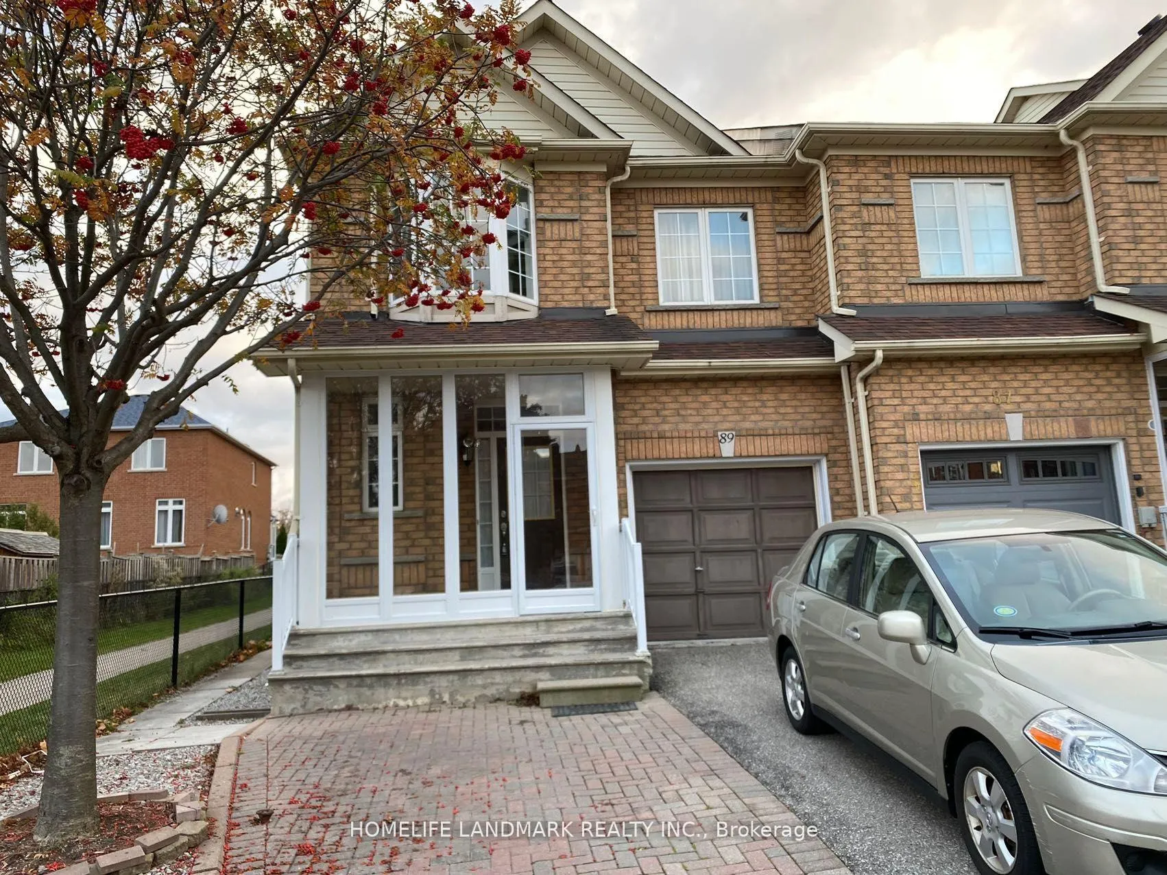 Photo 21 of 89 Peninsula Crescent, Richmond Hill, Rouge Woods — HOMEH