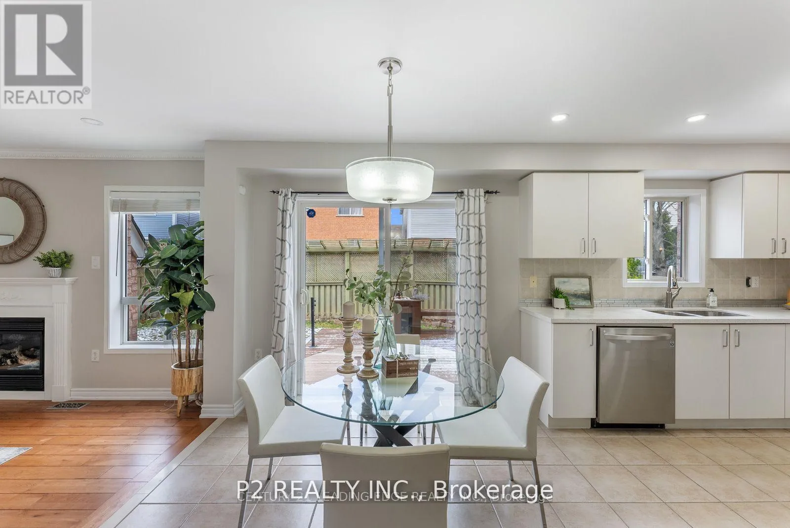 Photo 12 of 8 Parish Avenue, Ajax, South East — HOMEH