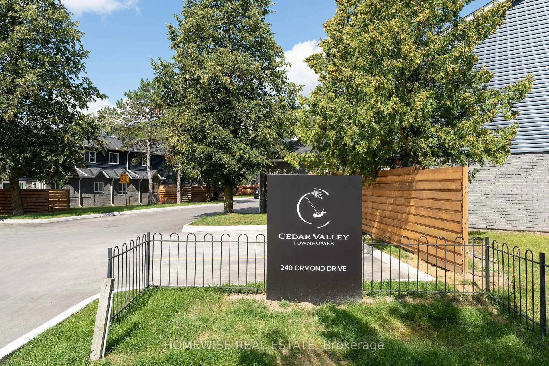 Photo 25 of Unit A2, 240 Ormond Drive, Oshawa, Samac — HOMEH