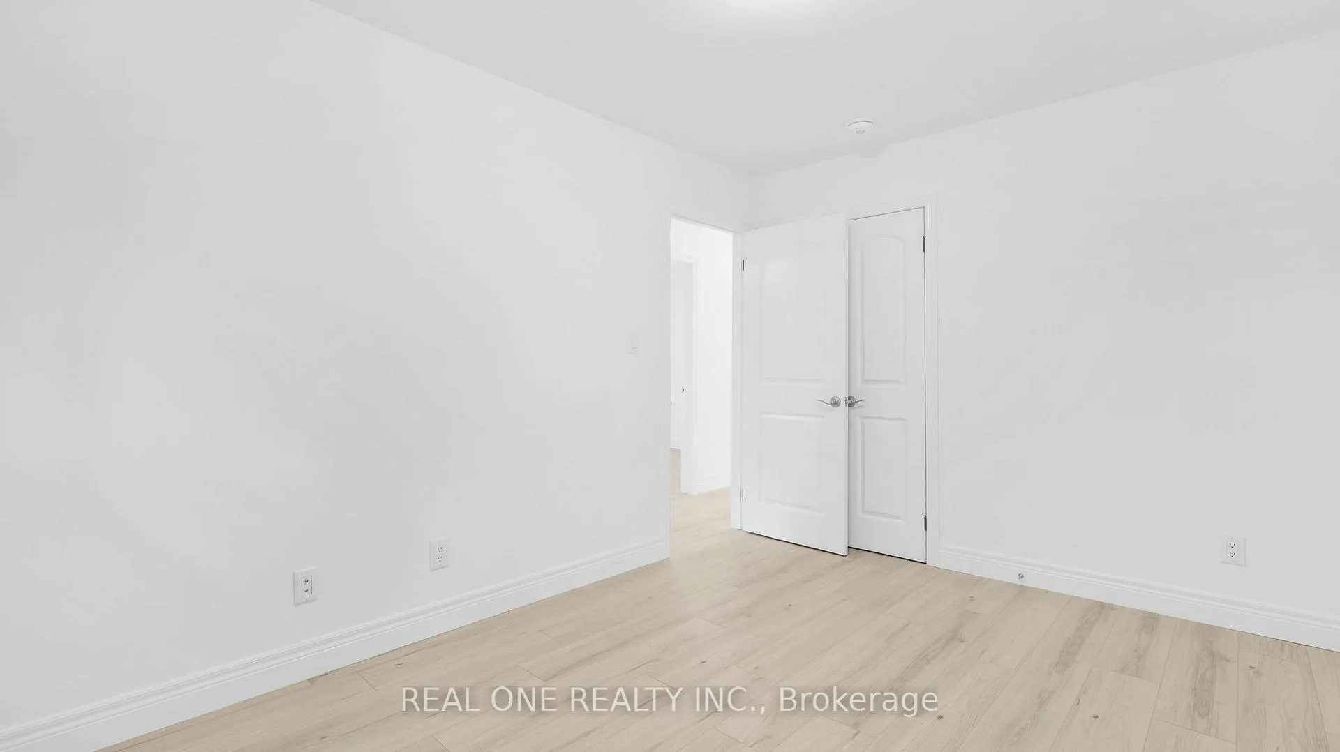 Photo 18 of 10 Bentley Place, Hamilton, Gilbert — HOMEH