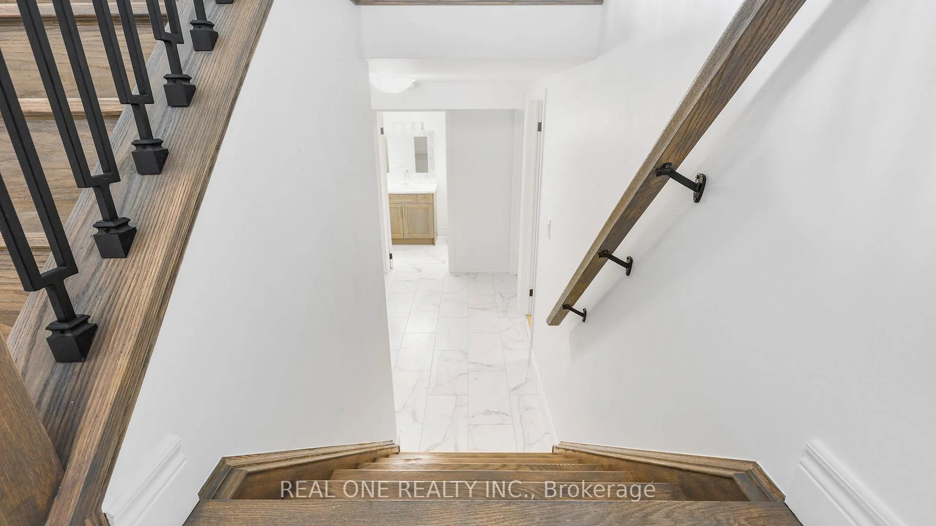 Photo 23 of 10 Bentley Place, Hamilton, Gilbert — HOMEH