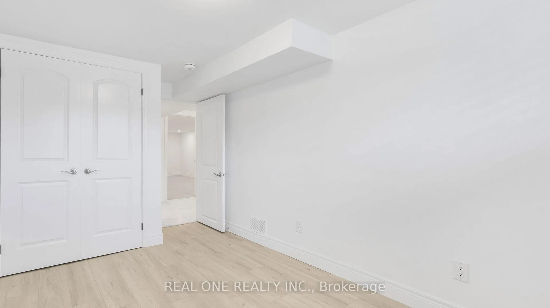 Photo 29 of 10 Bentley Place, Hamilton, Gilbert — HOMEH