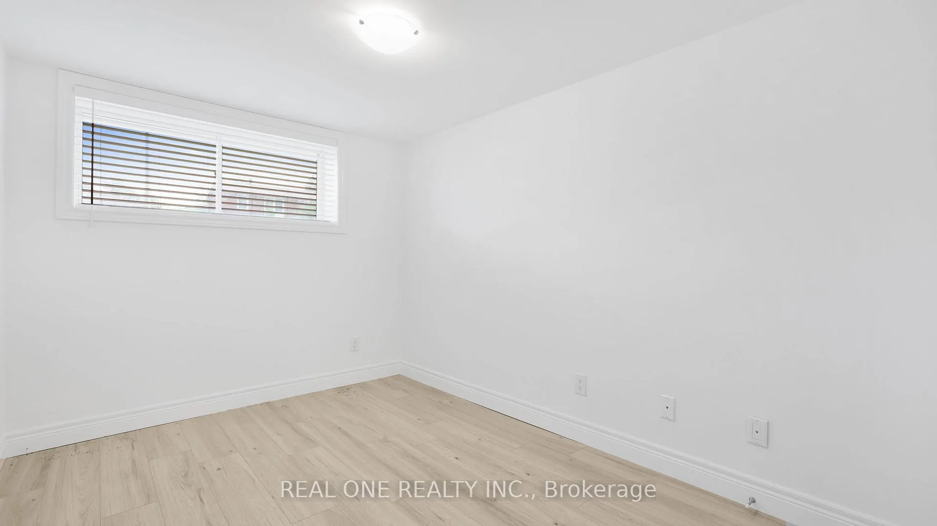 Photo 30 of 10 Bentley Place, Hamilton, Gilbert — HOMEH