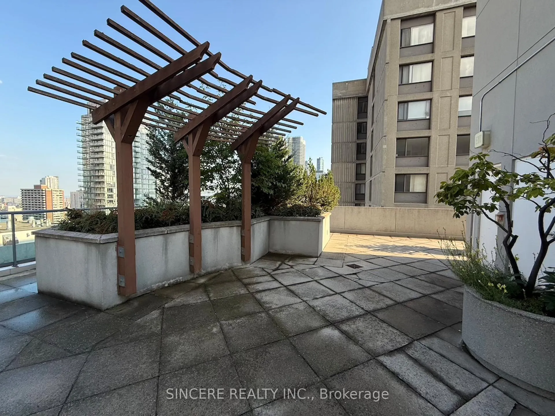 Photo 8 of Unit 1701, 1121 Bay Street, Toronto, Bay Street Corridor — HOMEH