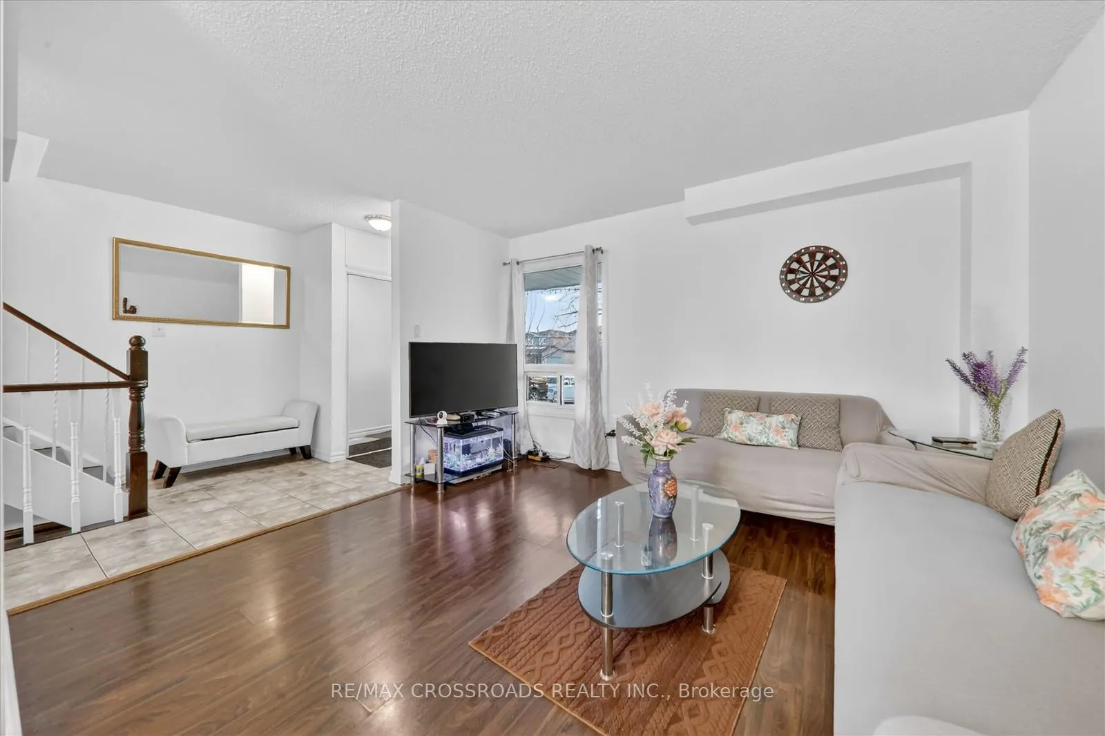 Photo 9 of 35 Harley Drive, Ajax, Central — HOMEH