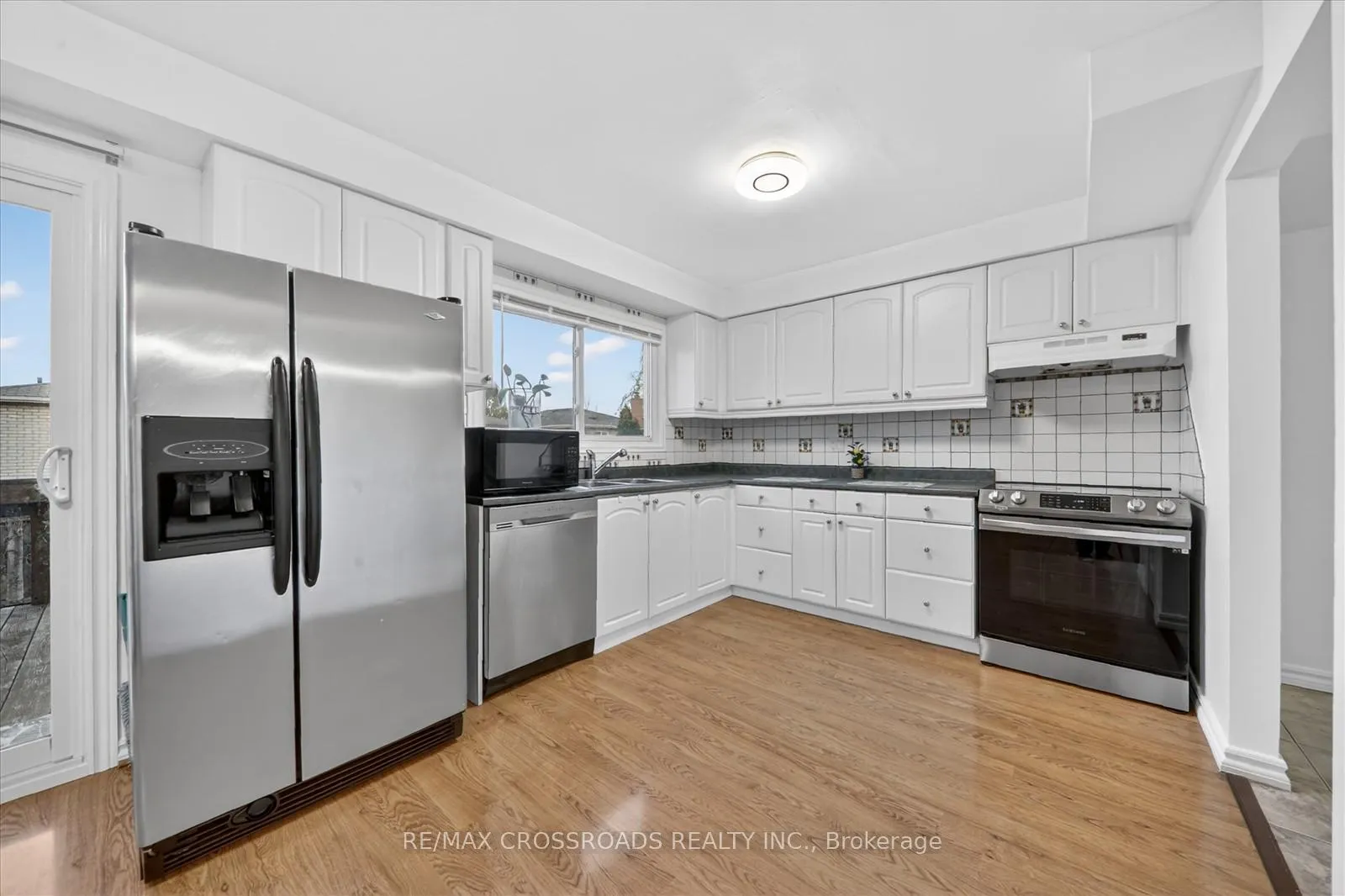 Photo 15 of 35 Harley Drive, Ajax, Central — HOMEH
