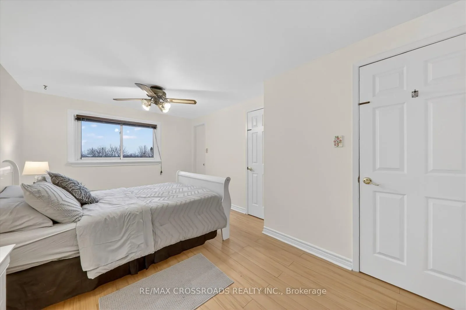 Photo 21 of 35 Harley Drive, Ajax, Central — HOMEH