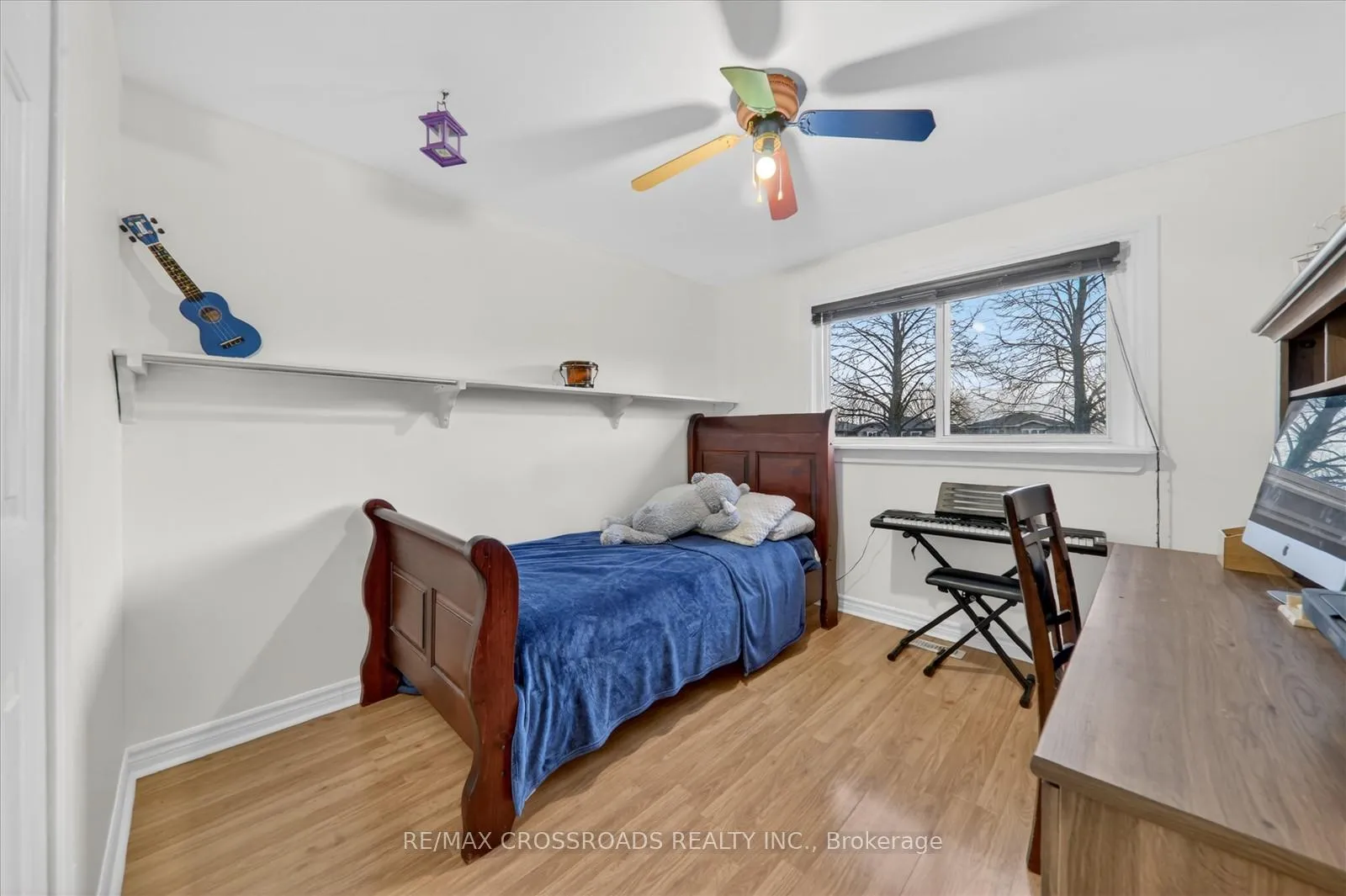 Photo 27 of 35 Harley Drive, Ajax, Central — HOMEH