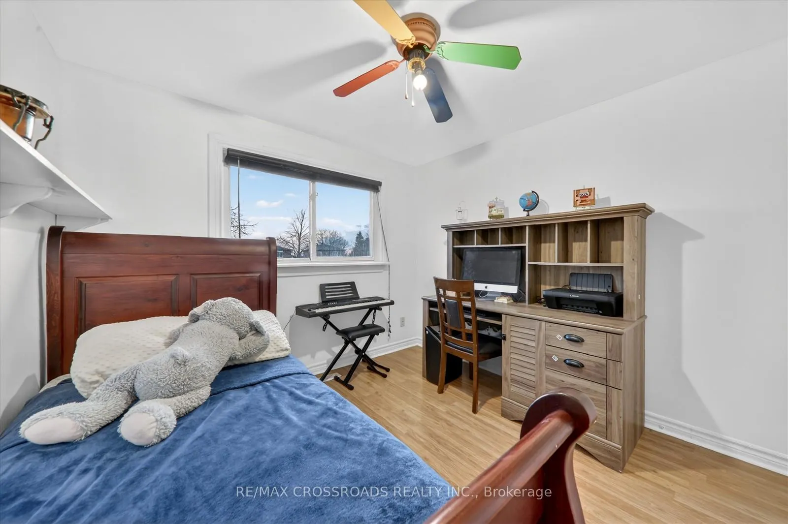 Photo 28 of 35 Harley Drive, Ajax, Central — HOMEH