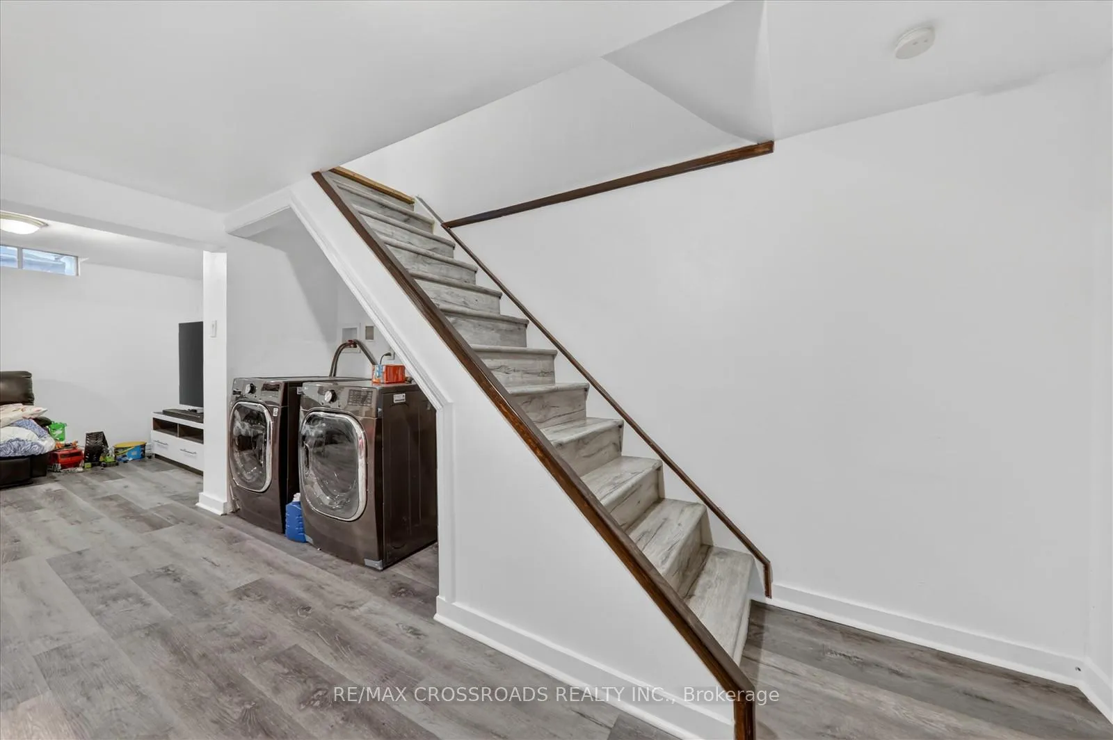 Photo 30 of 35 Harley Drive, Ajax, Central — HOMEH