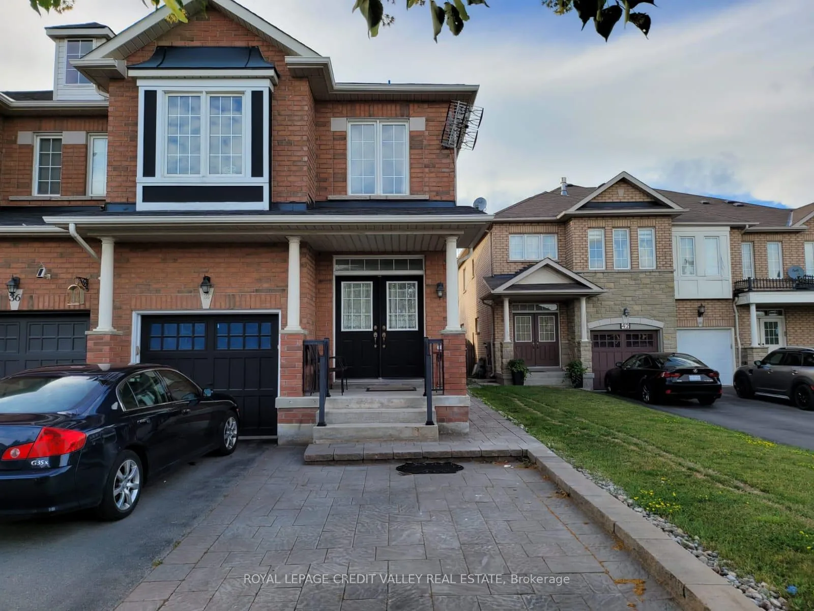 Photo 1 of 38 Brahm Court, Vaughan, Vellore Village — HOMEH