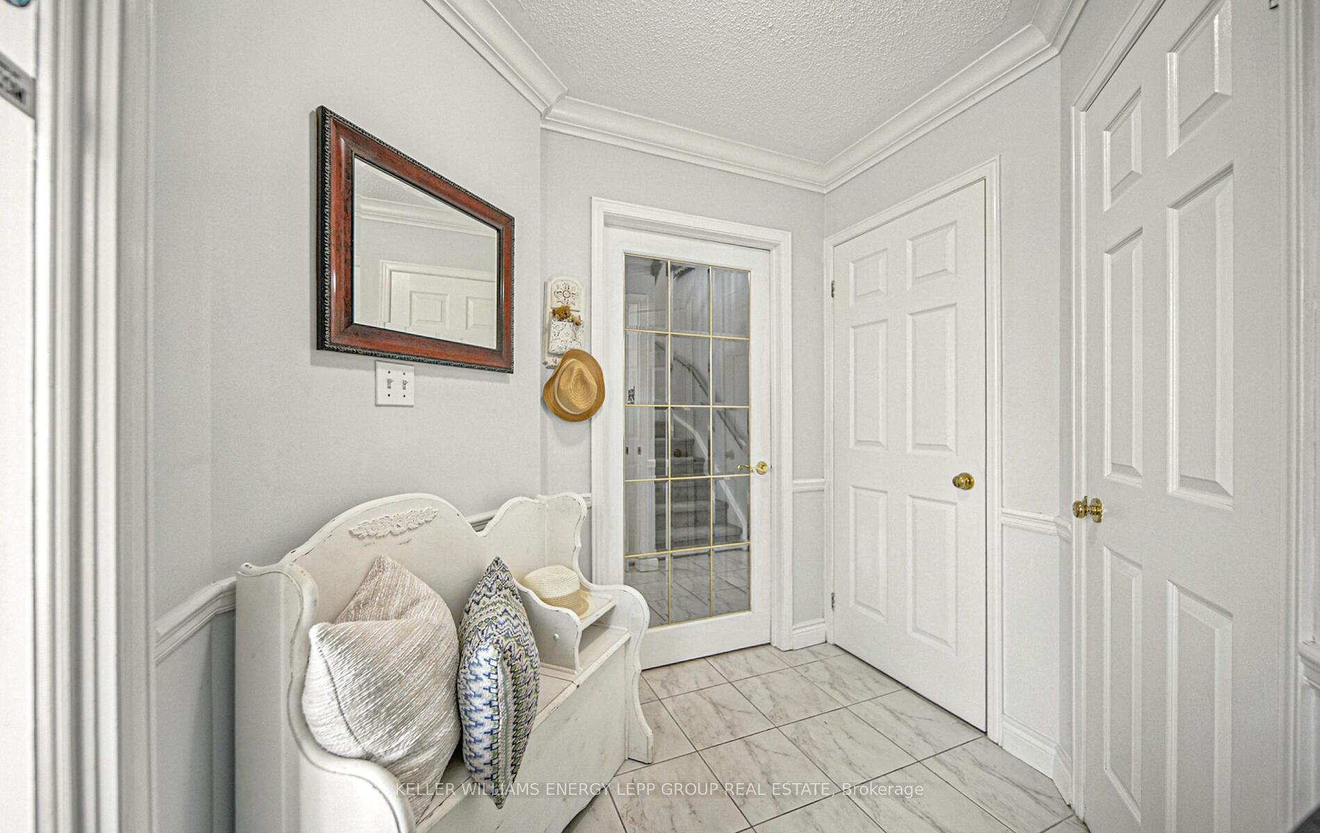 Photo 6 of 85 Short Crescent, Clarington, Courtice — HOMEH