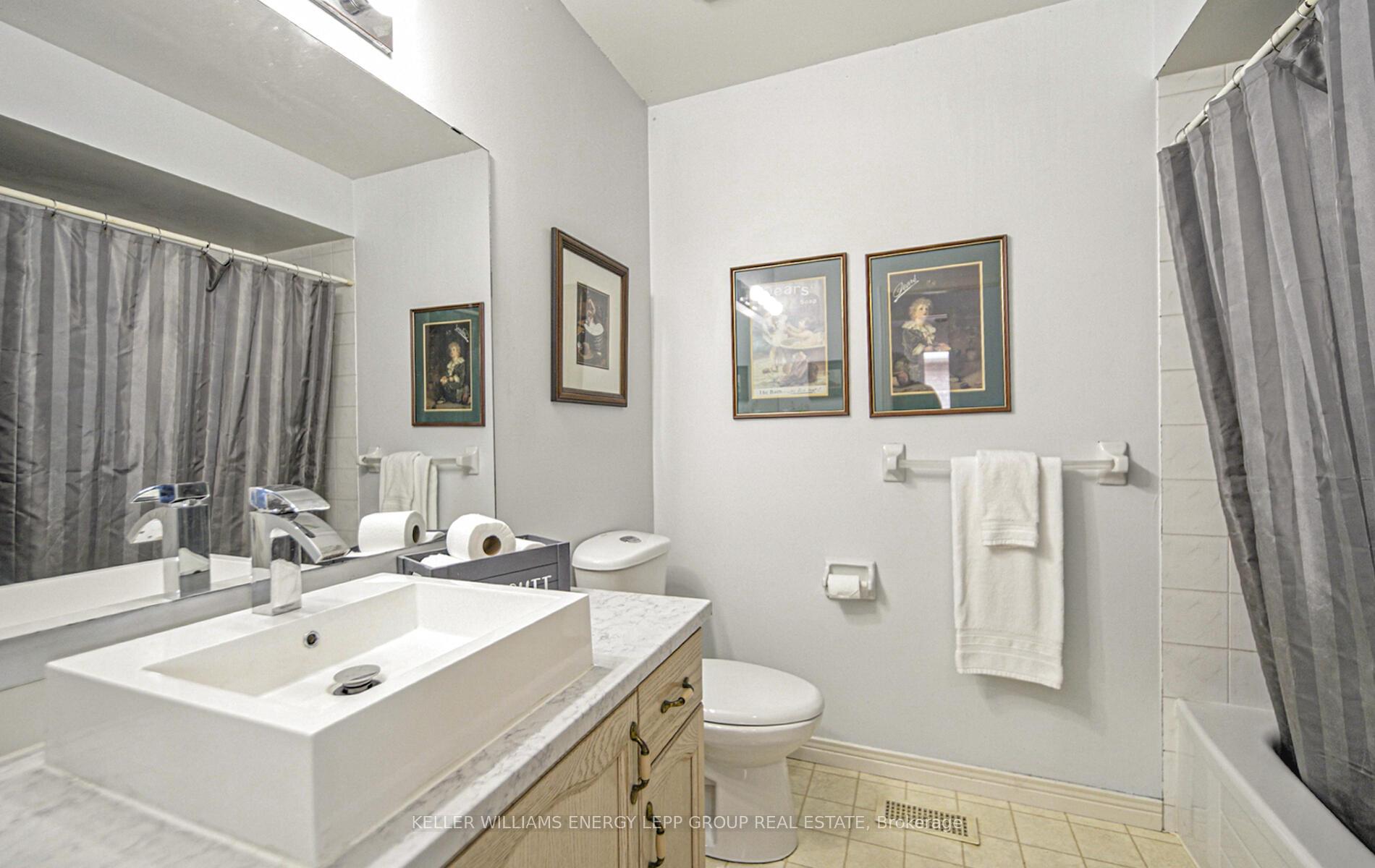 Photo 26 of 85 Short Crescent, Clarington, Courtice — HOMEH