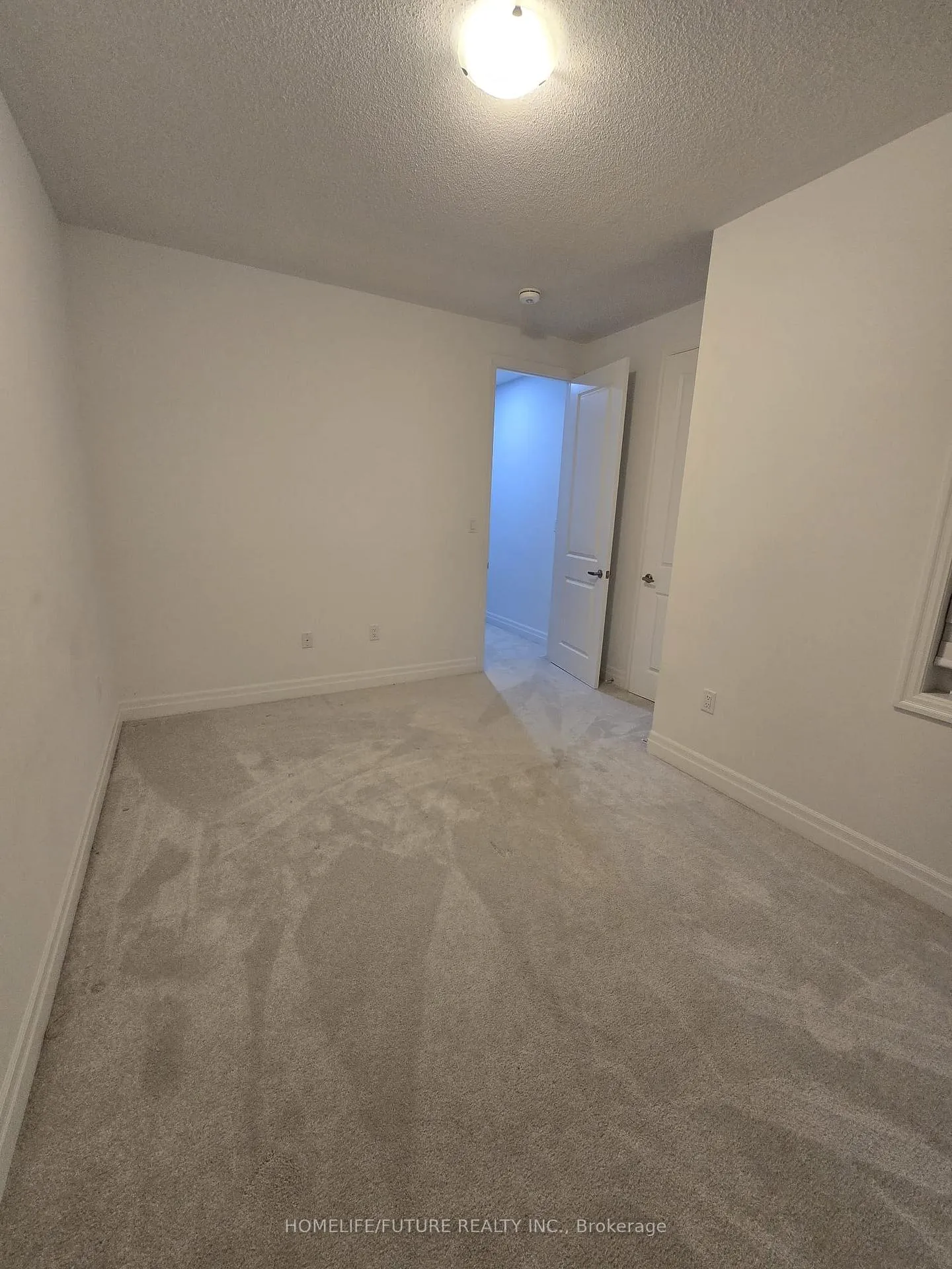 Photo 9 of Unit Main, 2809 Foxden Square, Pickering, Rural Pickering — HOMEH