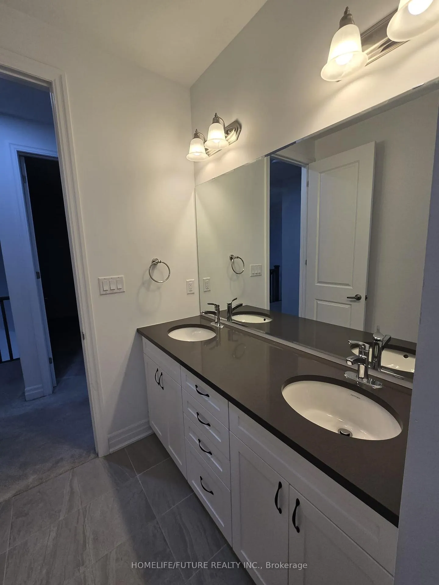 Photo 14 of Unit Main, 2809 Foxden Square, Pickering, Rural Pickering — HOMEH
