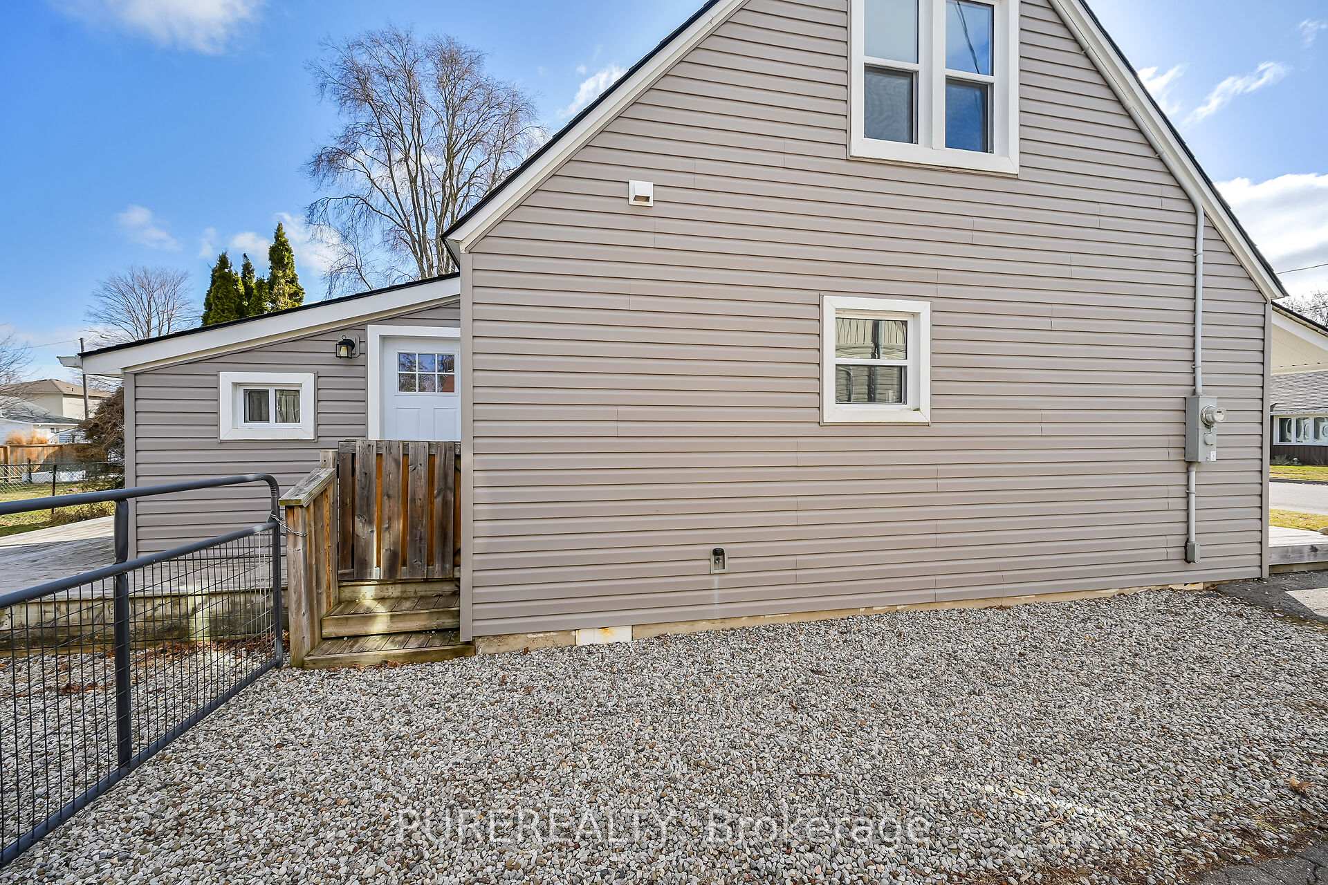 Photo 34 of 99 Gladstone Avenue, Brant, Brantford Twp — HOMEH