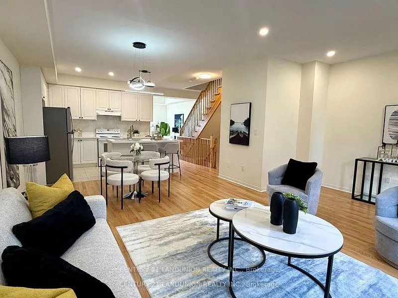 Photo 5 of 26 Mcalister Avenue, Richmond Hill, Rural Richmond Hill — HOMEH