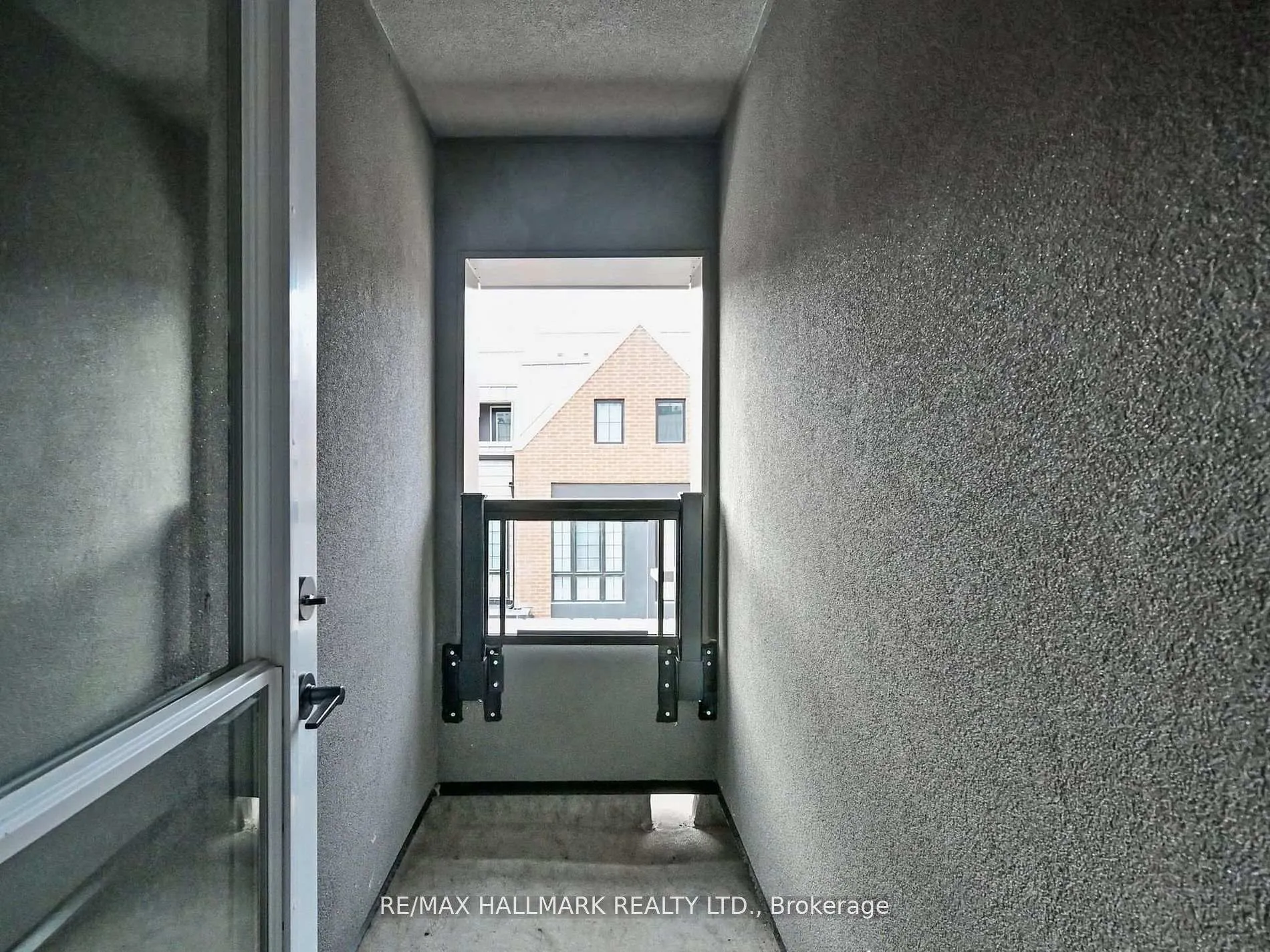 Photo 20 of 126 Alton Crescent, Vaughan, Uplands — HOMEH