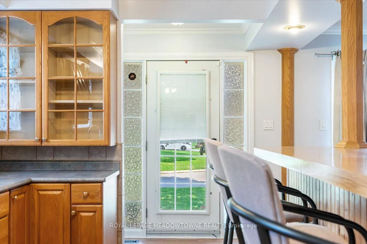 Photo 4 of 9 Welbeck Drive, Brampton, Northwood Park — HOMEH