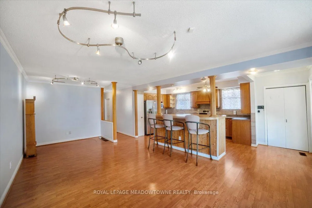 Photo 33 of 9 Welbeck Drive, Brampton, Northwood Park — HOMEH
