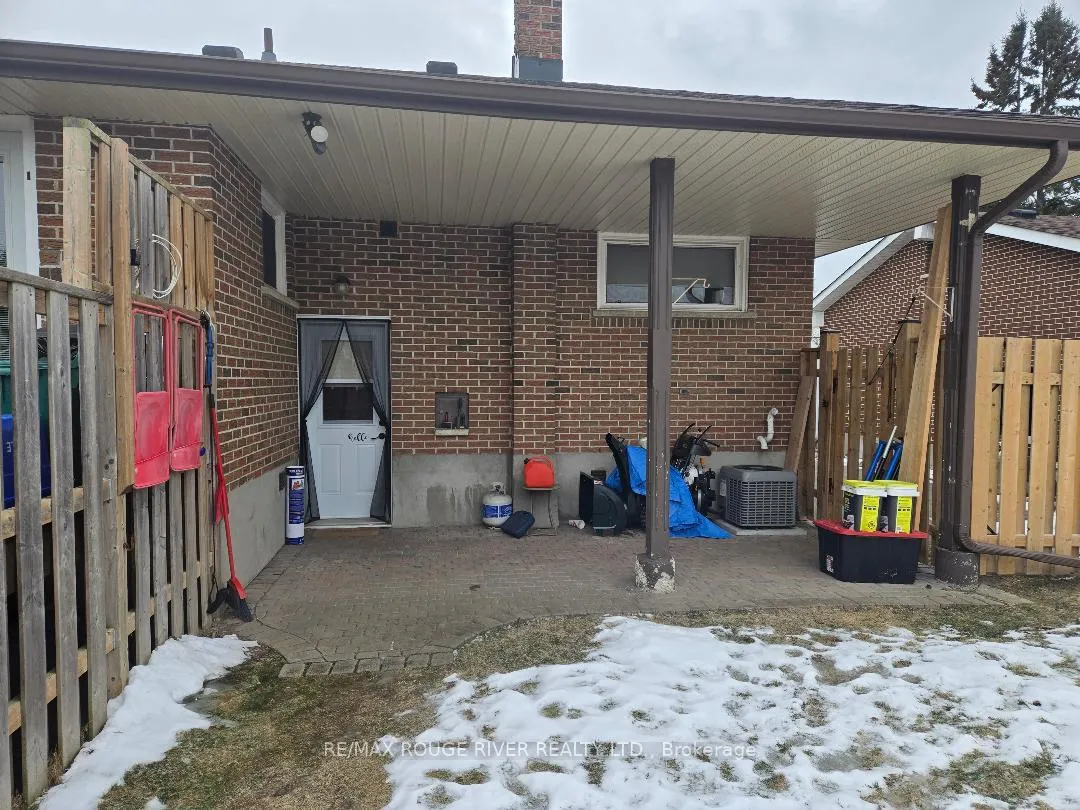 Photo 2 of 666 annapolis Avenue, Oshawa, McLaughlin — HOMEH