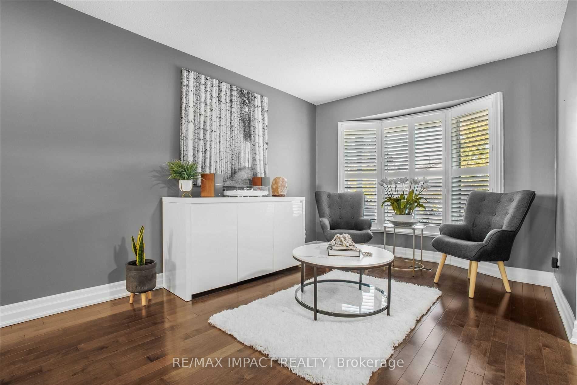 Photo 7 of 55 Sandringham Drive, Clarington, Courtice — HOMEH