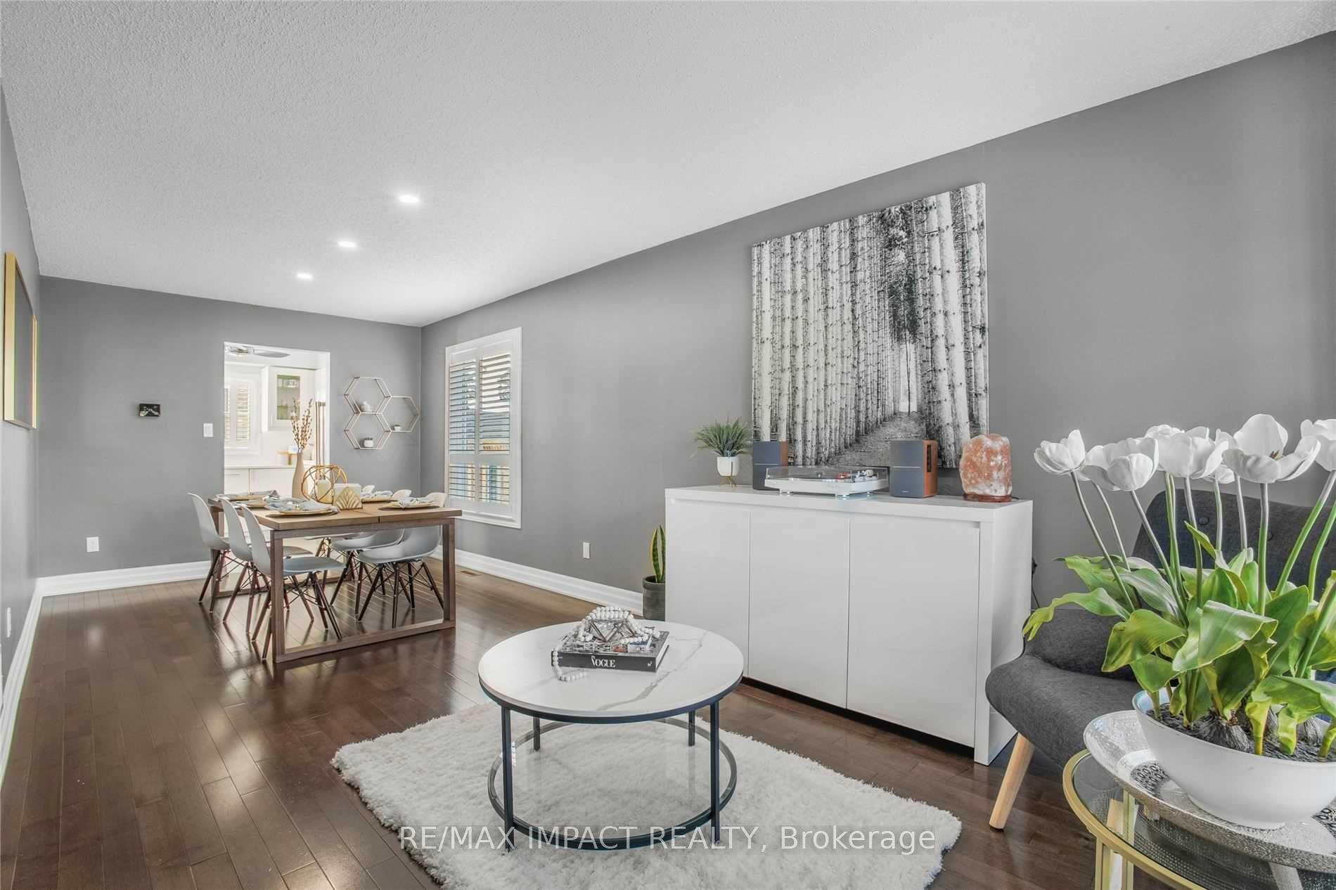 Photo 8 of 55 Sandringham Drive, Clarington, Courtice — HOMEH