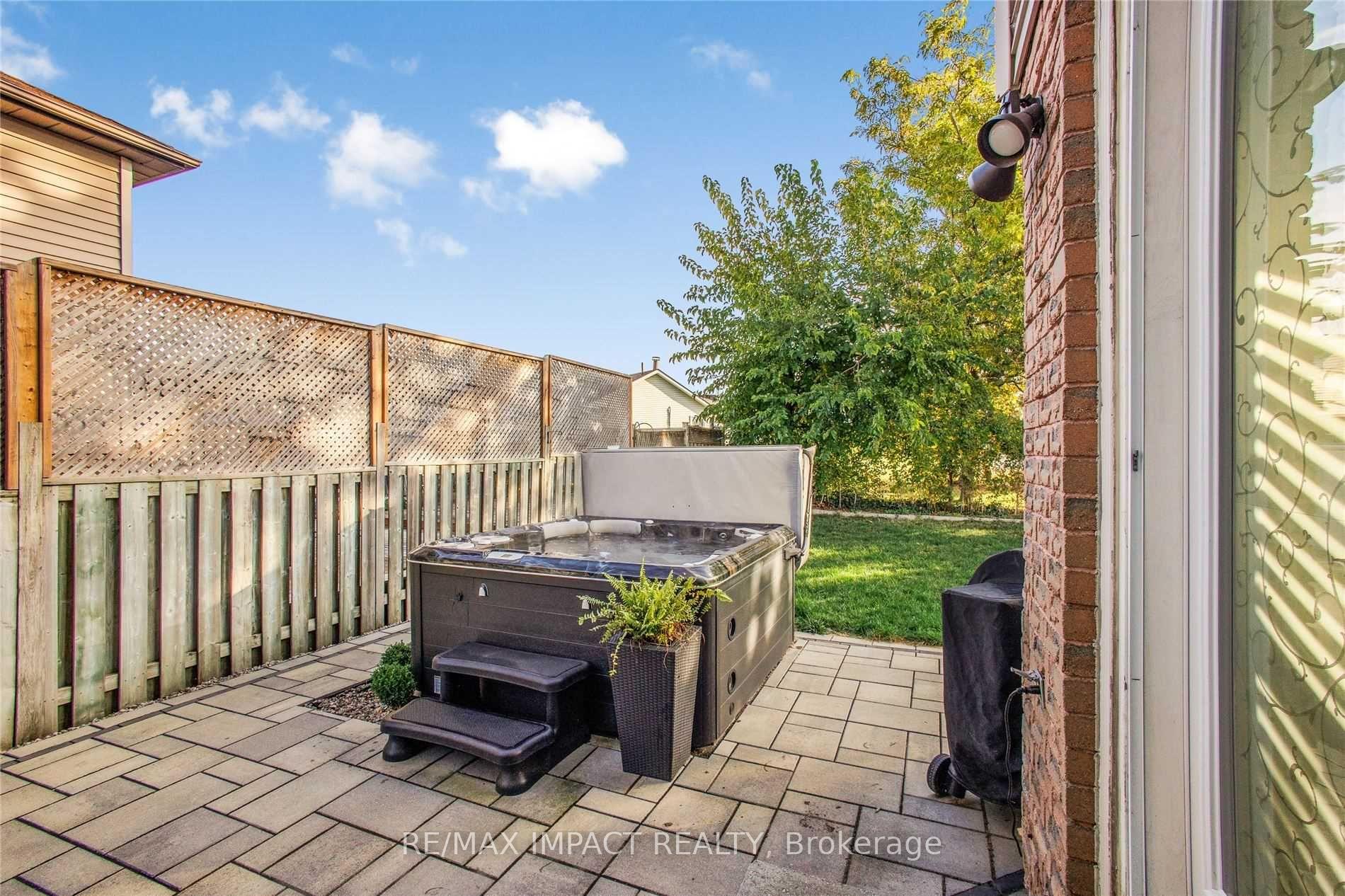 Photo 33 of 55 Sandringham Drive, Clarington, Courtice — HOMEH