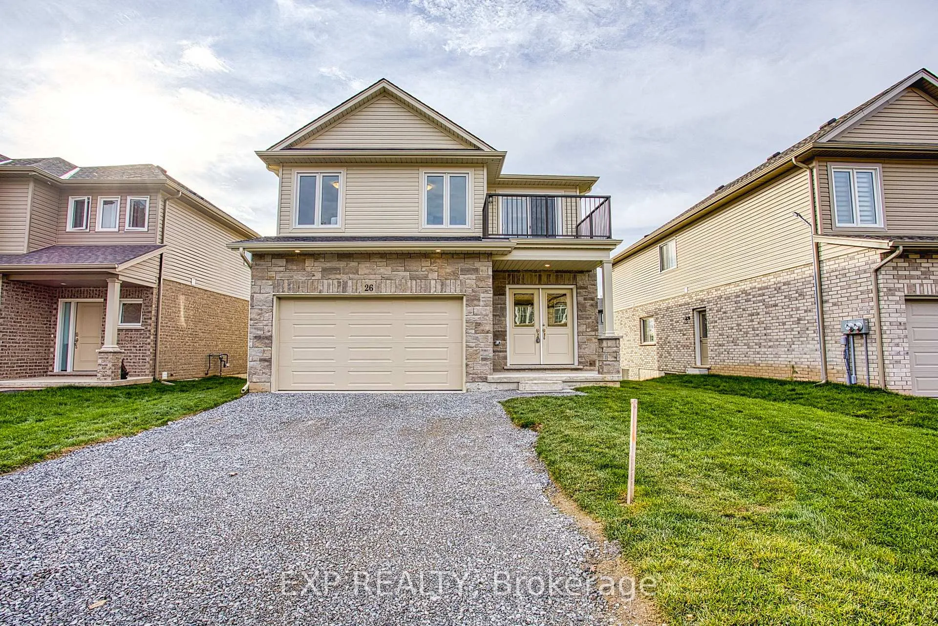 Photo 2 of Unit Lower, 26 Willson Drive, Thorold, Port Robinson — HOMEH