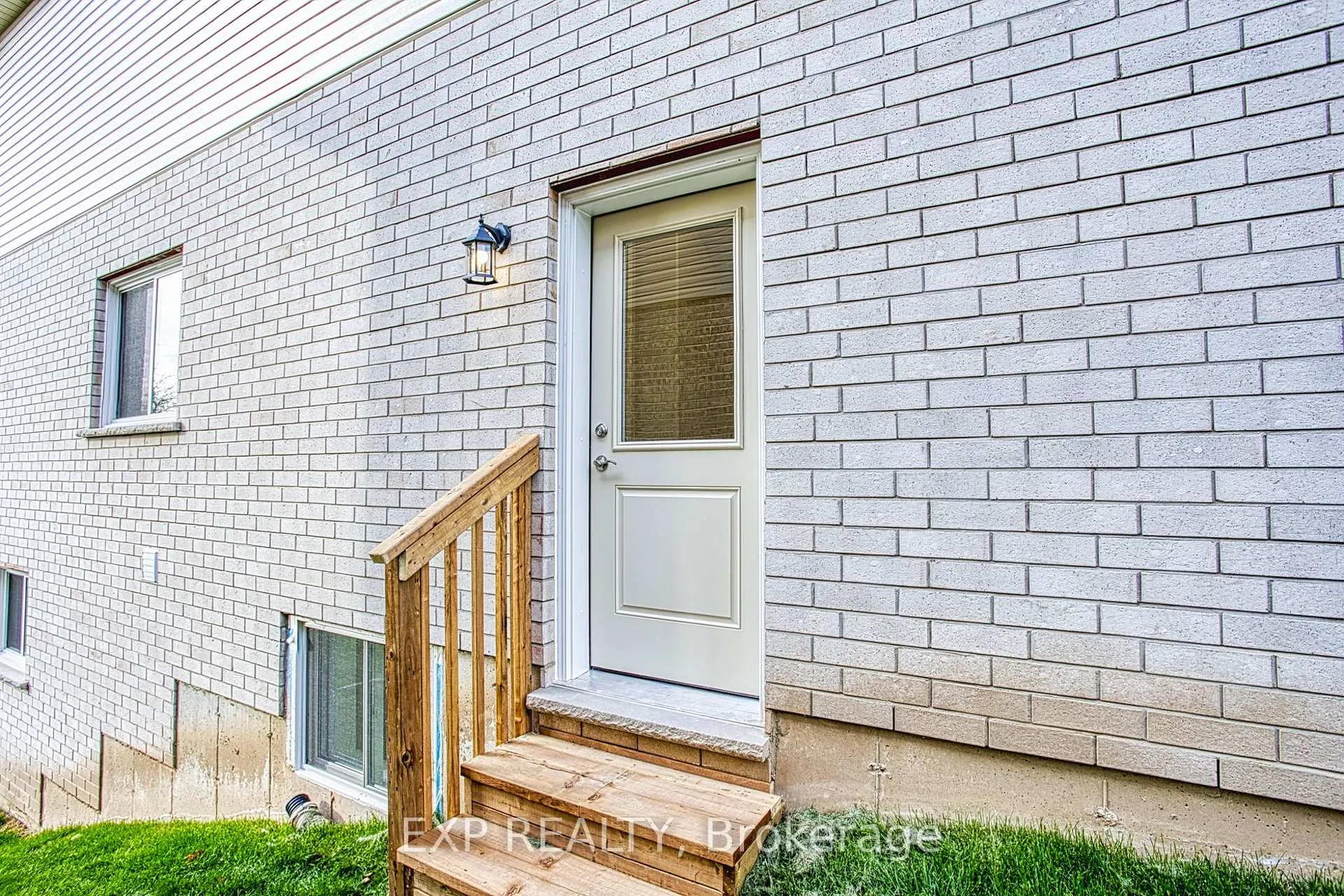 Photo 4 of Unit Lower, 26 Willson Drive, Thorold, Port Robinson — HOMEH