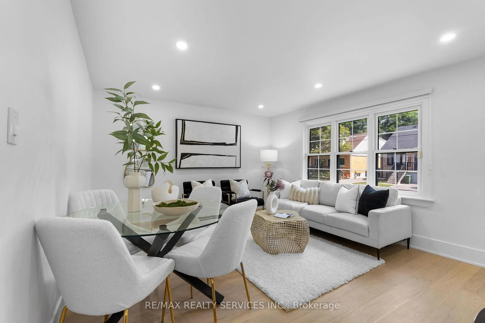 Photo 9 of 74 West 3rd Street, Hamilton, Bonnington — HOMEH